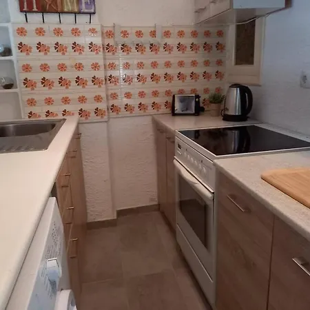 Asteri Sea View Apartment, Seafront *